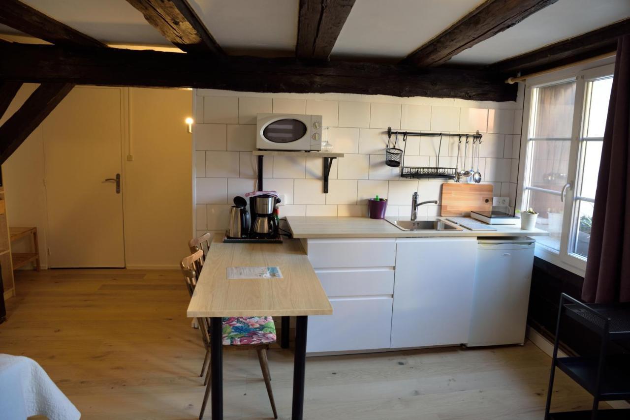 Chez Cecile Bed And Breakfast Chez Le Vigneron 콜마 외부 사진